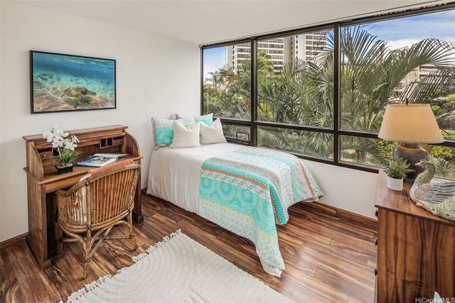 1525 Wilder Avenue 308, Honolulu, HI 96822