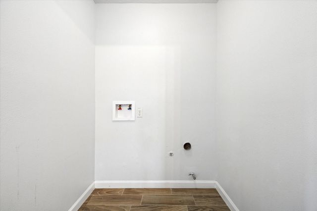 308 Brandywyne Drive, Friendswood, TX 77546