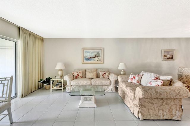 1600 SE Saint Lucie Boulevard SE 211, Stuart, FL 34996