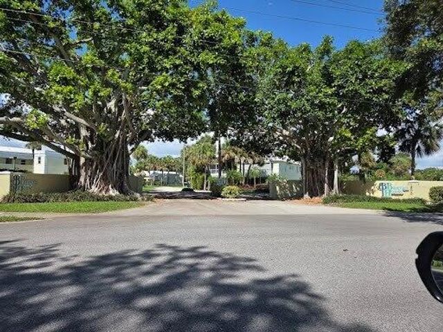 1600 SE Saint Lucie Boulevard SE 211, Stuart, FL 34996
