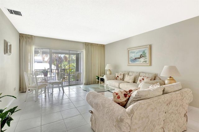 1600 SE Saint Lucie Boulevard SE 211, Stuart, FL 34996