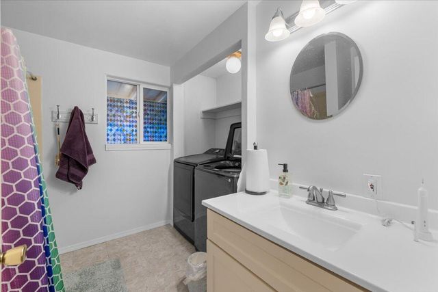 166 Mace Road, Medford, OR 97501