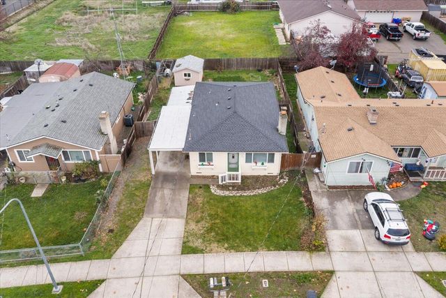 166 Mace Road, Medford, OR 97501