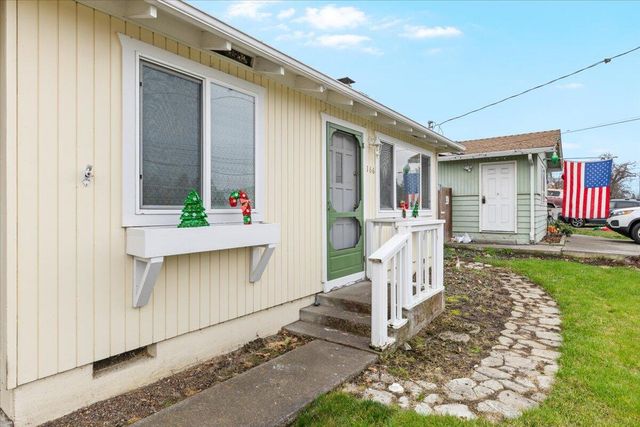 166 Mace Road, Medford, OR 97501