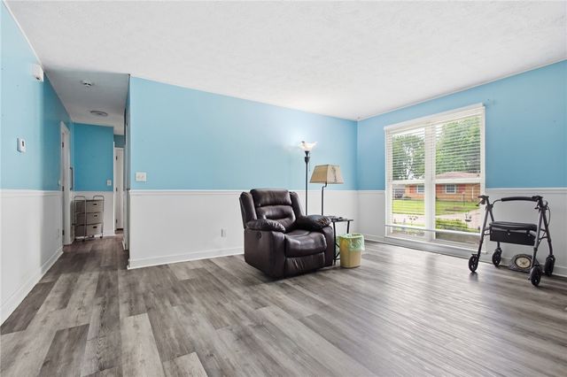 4799 Scothills Drive, Englewood, OH 45322
