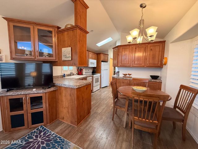 111 S GREENFIELD Road 641, Mesa, AZ 85206