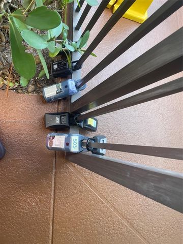 2701 Riverside Dr 202-B, Coral Springs, FL 33065