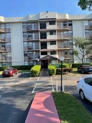 2701 Riverside Dr 202-B, Coral Springs, FL 33065