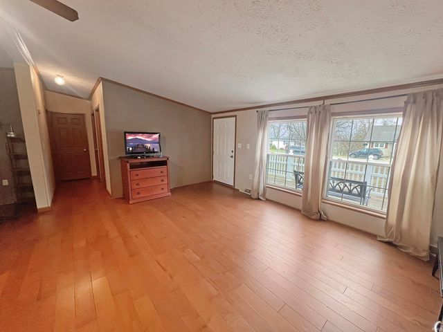 1108 Vogel Avenue, Huntingburg, IN 47542