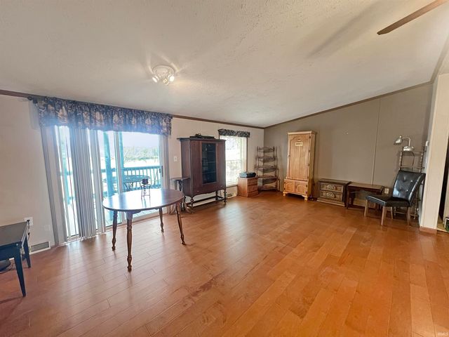 1108 Vogel Avenue, Huntingburg, IN 47542