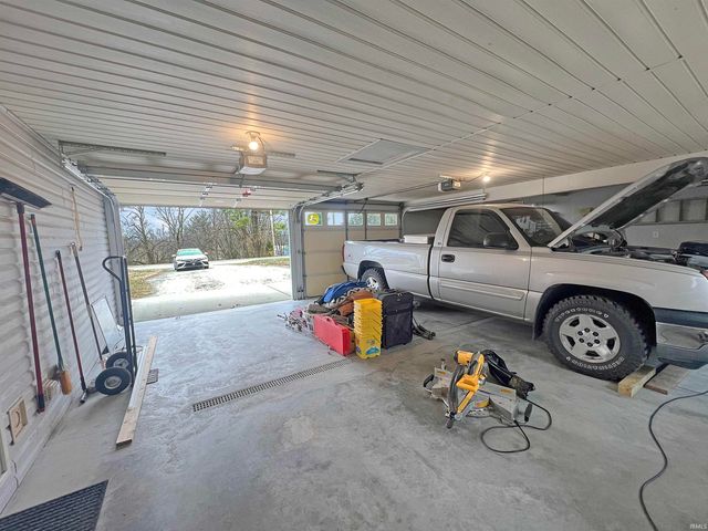 1108 Vogel Avenue, Huntingburg, IN 47542