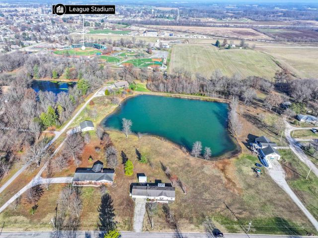 1108 Vogel Avenue, Huntingburg, IN 47542