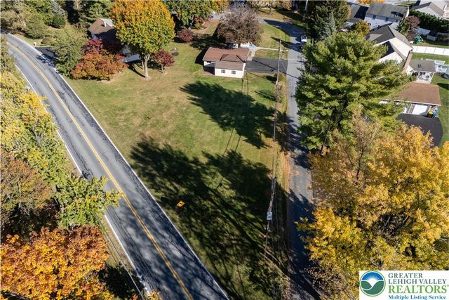 2730 Farmersville Road, Bethlehem City, PA 18020