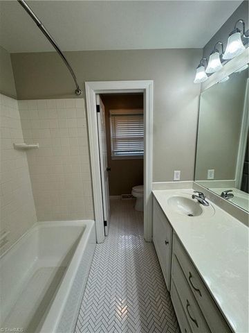 2400 Union Cross Road, Winston-salem, NC 27107