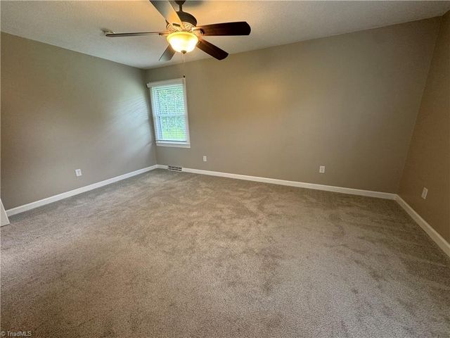 2400 Union Cross Road, Winston-salem, NC 27107