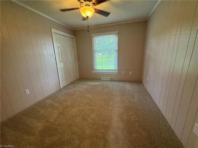 2400 Union Cross Road, Winston-salem, NC 27107