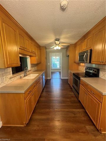 2400 Union Cross Road, Winston-salem, NC 27107