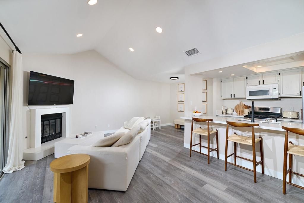 353 Windy Lane, Vista, CA 92083 — photo 5