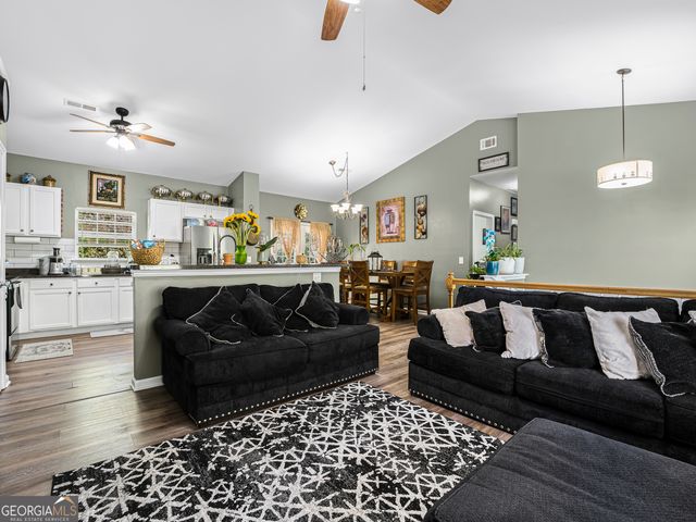 42 Highlander Trail SW, Rome, GA 30165