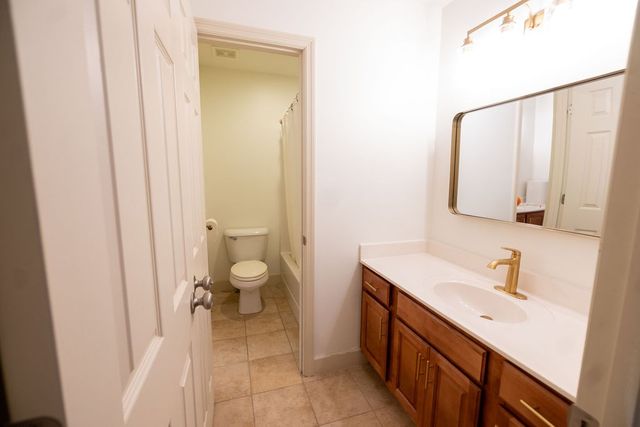 320 Creekside Dr, Lewisburg, TN 37091