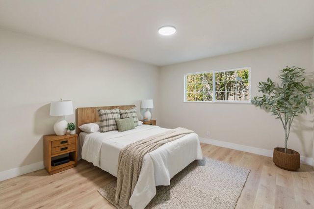 5875 Woodleigh Dr, Carmichael, CA 95608