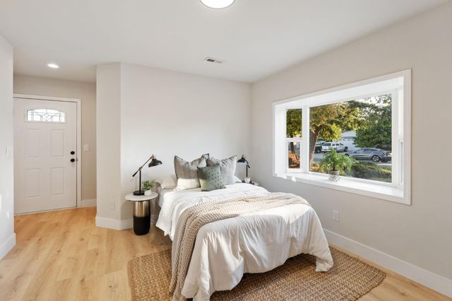 5875 Woodleigh Dr, Carmichael, CA 95608