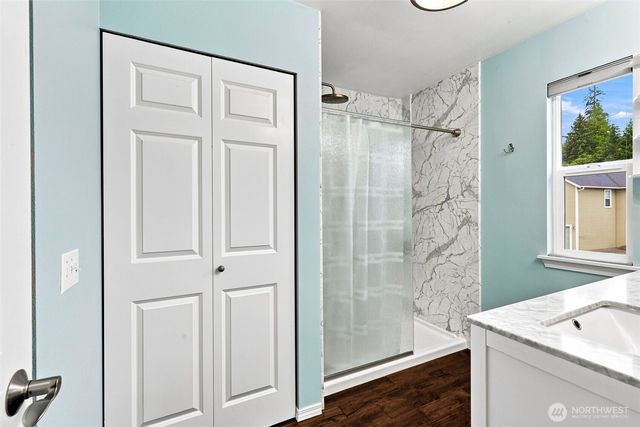 1825 Johnson Avenue, Dupont, WA 98327