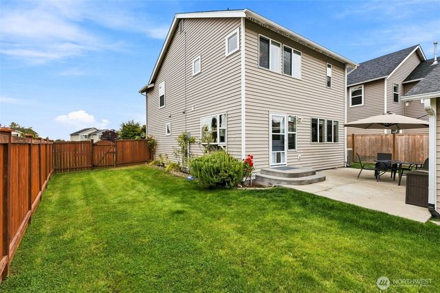1825 Johnson Avenue, Dupont, WA 98327