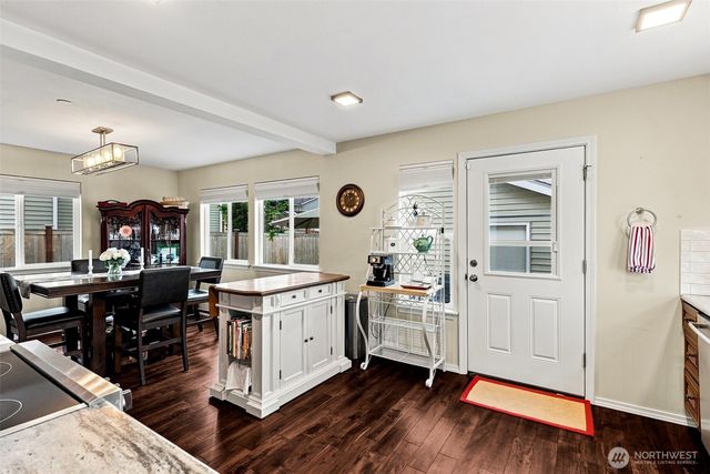 1825 Johnson Avenue, Dupont, WA 98327