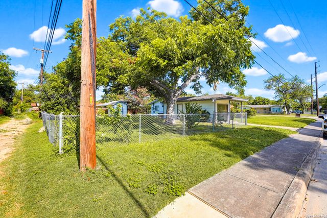 271 WAYSIDE DR, San Antonio, TX 78213