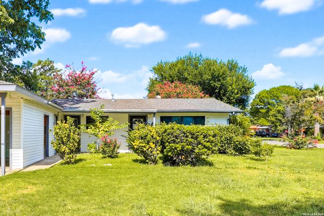271 WAYSIDE DR, San Antonio, TX 78213