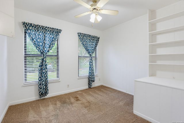 271 WAYSIDE DR, San Antonio, TX 78213