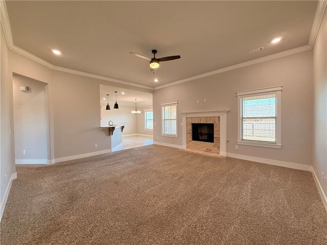 890 Madden Street, Tontitown, AR 72762