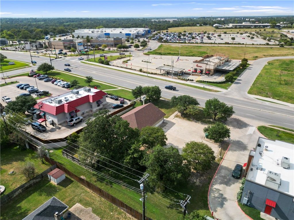 1531 West Villa Maria Road, Bryan, TX 77807 — photo 3