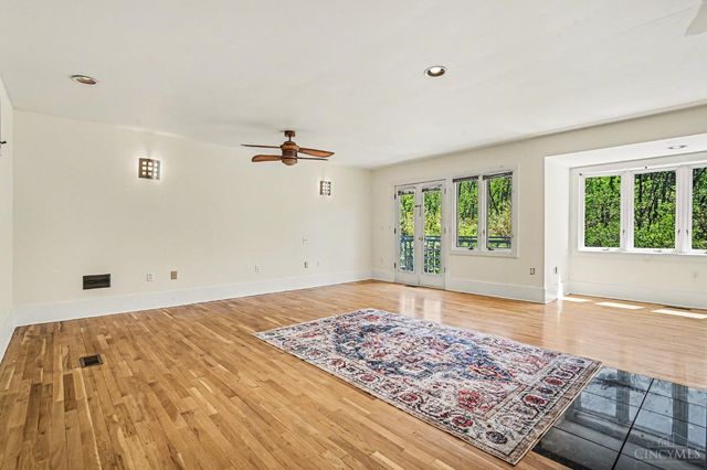 3583 Cooper Road, Blue Ash, OH 45241