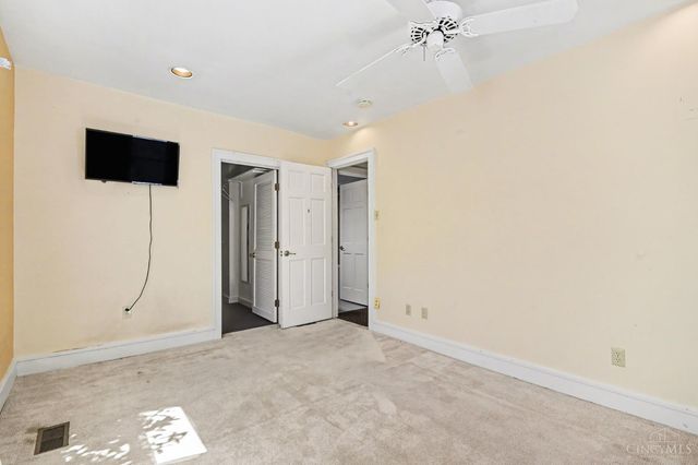 3583 Cooper Road, Blue Ash, OH 45241