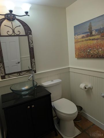 3583 Cooper Road, Blue Ash, OH 45241