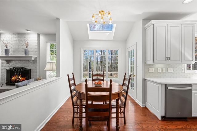 20338 FISHERS ISLAND CT, Ashburn, VA 20147