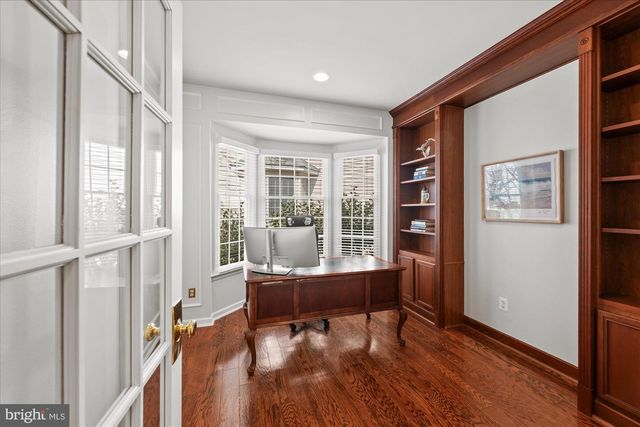 20338 FISHERS ISLAND CT, Ashburn, VA 20147