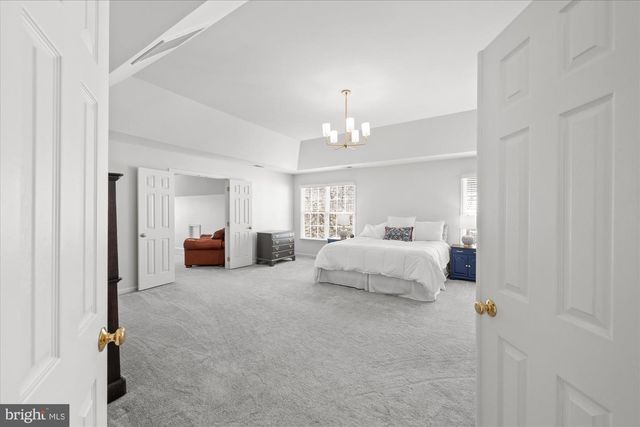 20338 FISHERS ISLAND CT, Ashburn, VA 20147