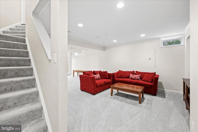 20338 FISHERS ISLAND CT, Ashburn, VA 20147