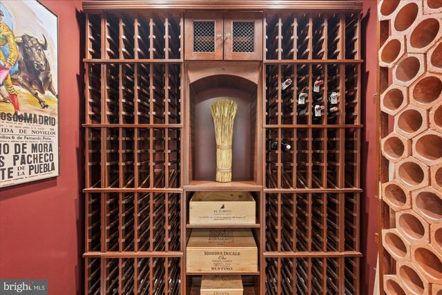 20338 FISHERS ISLAND CT, Ashburn, VA 20147