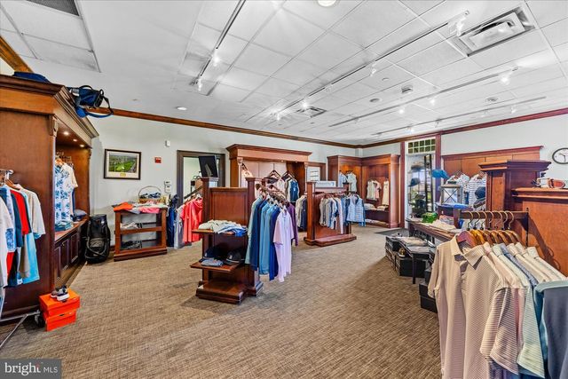 20338 FISHERS ISLAND CT, Ashburn, VA 20147