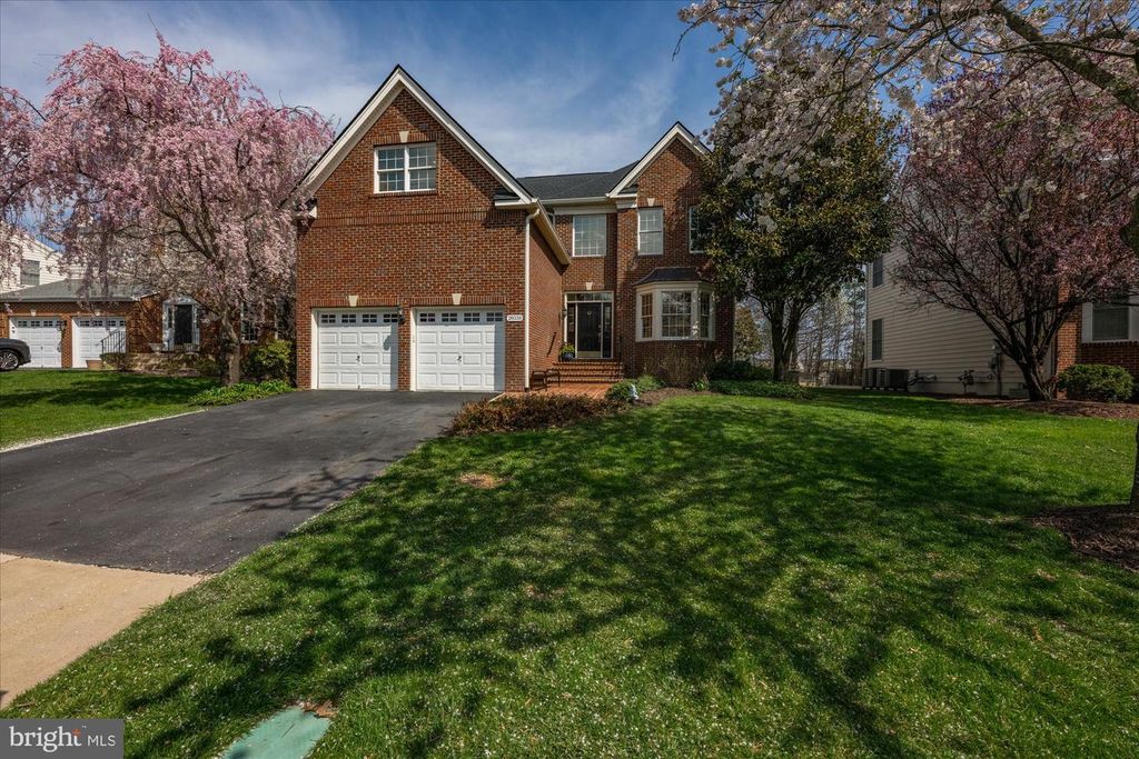 20338 FISHERS ISLAND CT, Ashburn, VA 20147