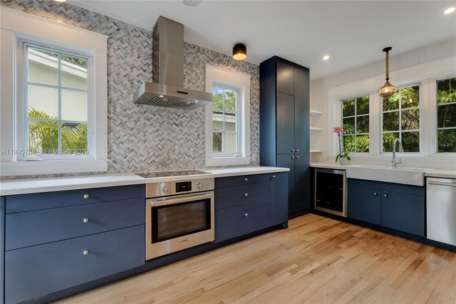 919 Lisbon St, Coral Gables, FL 33134