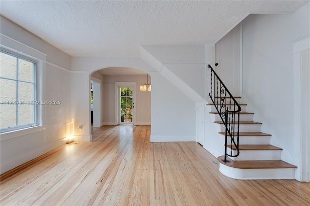 919 Lisbon St, Coral Gables, FL 33134