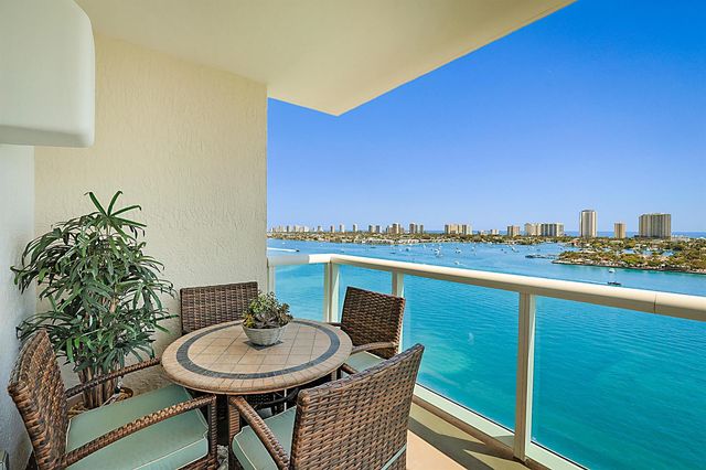 2640 Lake Shore Drive 1416, Riviera Beach, FL 33404
