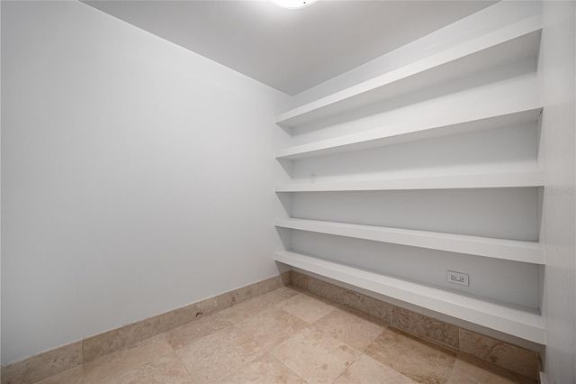1052 ASHFORD AVE 9B, San Juan, PR 00901