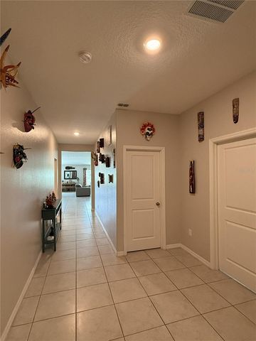 146 RAIN BERRY AVENUE, Ruskin, FL 33570