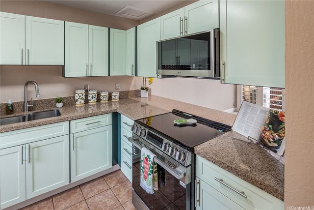 92-952 Makakilo Drive 72, Kapolei, HI 96707